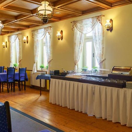 Hotel Heluan à Karlovy Vary Extérieur photo