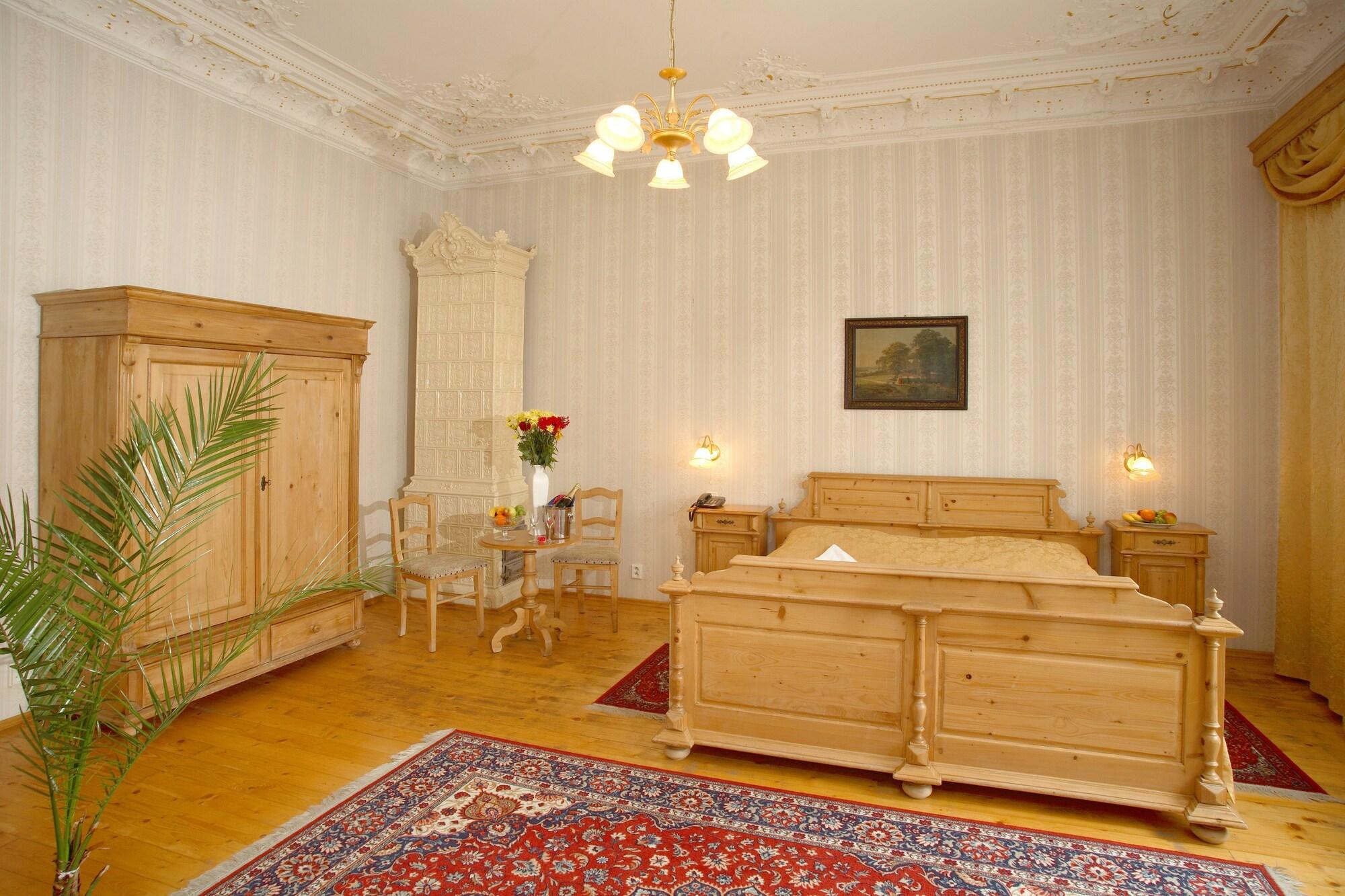 Hotel Heluan à Karlovy Vary Extérieur photo